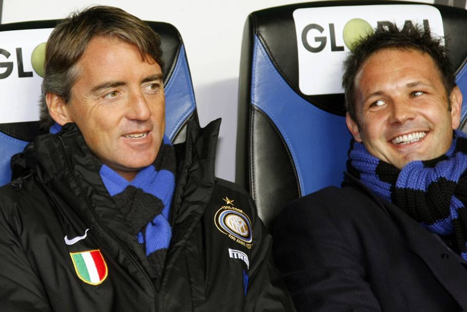 Nel 2007 in panchina con Roberto Mancini, di cui  stato vice (Afp)